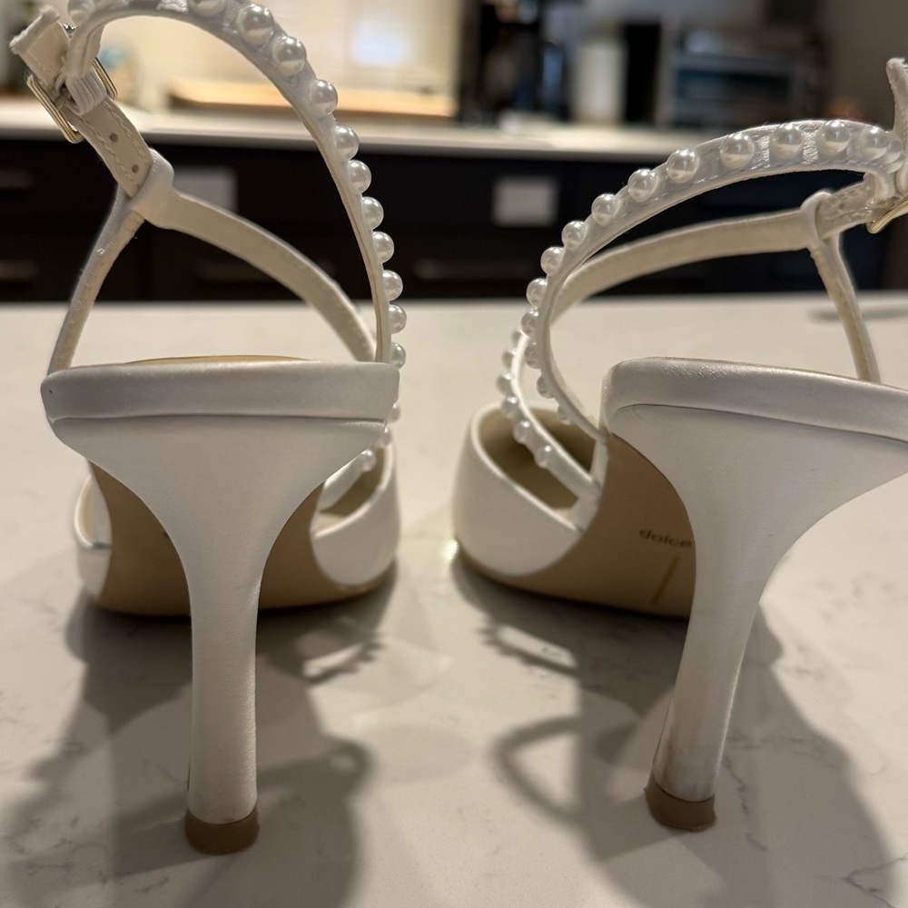 Wedding stuff - Picture 10 of 16